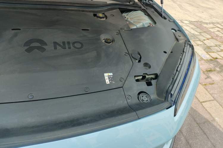 Used Nio ET5T 2023 75 kWh Touring Engine Bay Left