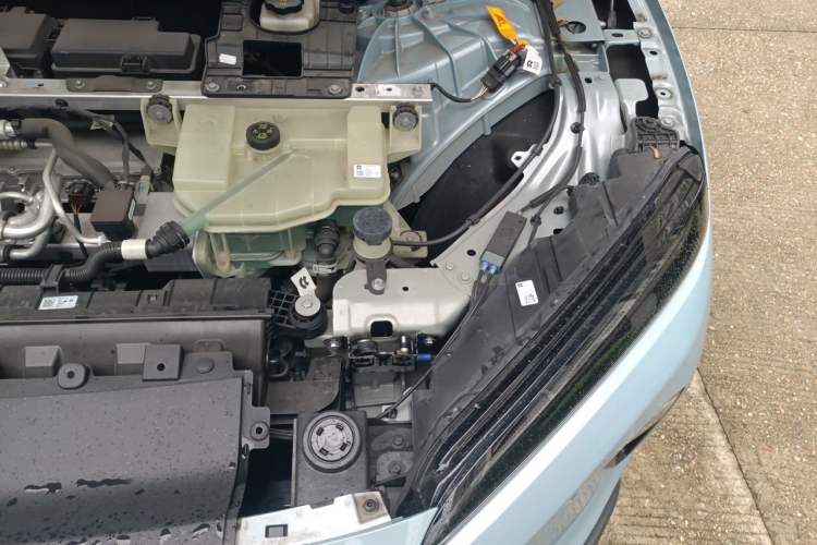 Used Nio ET5T 2023 75 kWh Touring Engine Bay Left
