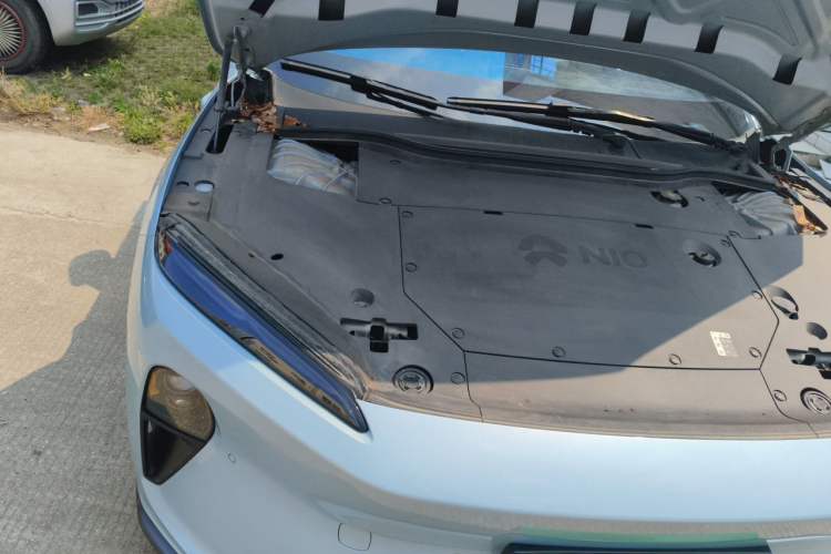 Used Nio ET5T 2023 75 kWh Touring Engine Bay Right