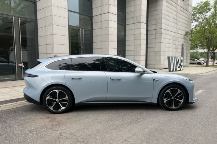 Used Nio ET5T 2023 75 kWh Touring Exterior 1