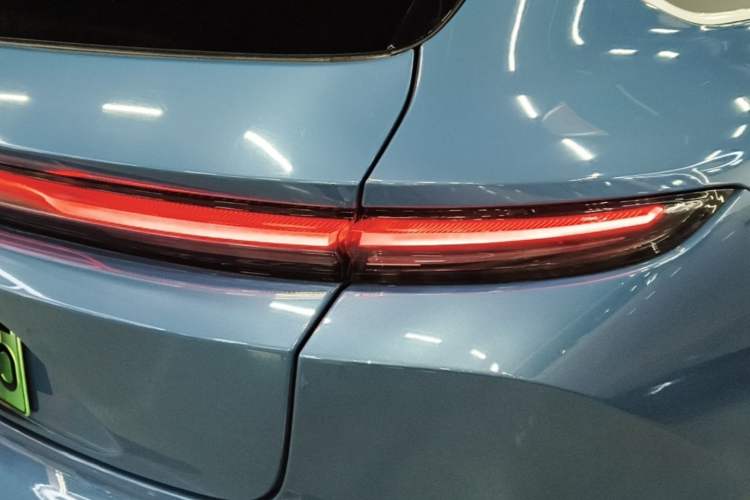 Used Nio ET5T 2023 75 kWh Touring Exterior 3