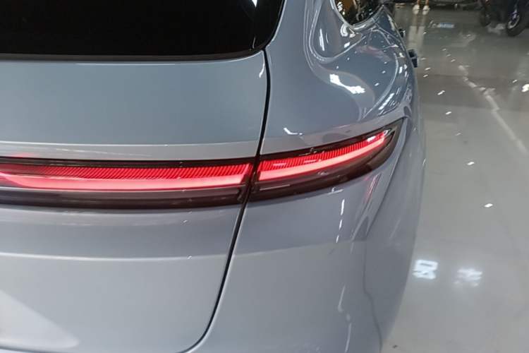 Used Nio ET5T 2023 75 kWh Touring Exterior 3