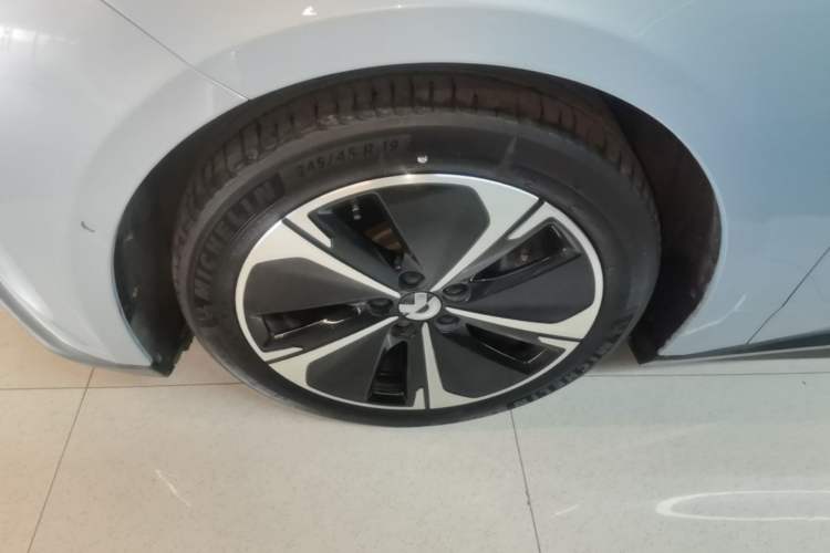 Used Nio ET5T 2023 75 kWh Touring Exterior 4