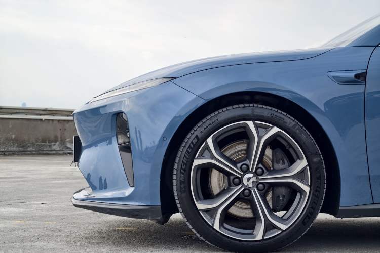 Used Nio ET5T 2023 75 kWh Touring Exterior 4
