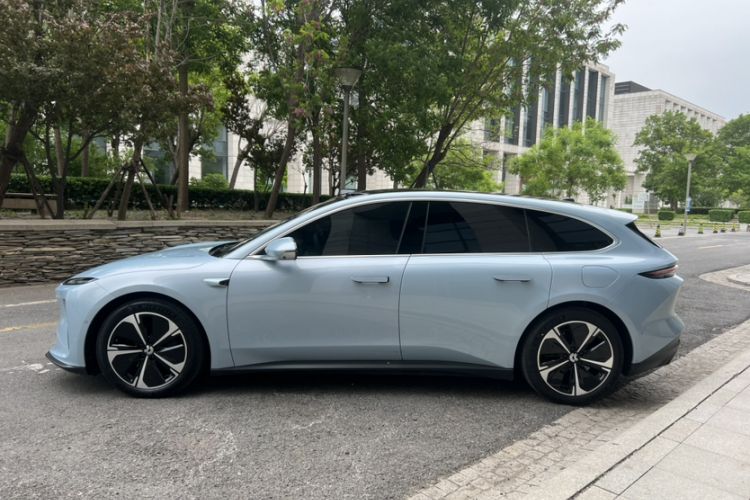 Used Nio ET5T 2023 75 kWh Touring Exterior 5