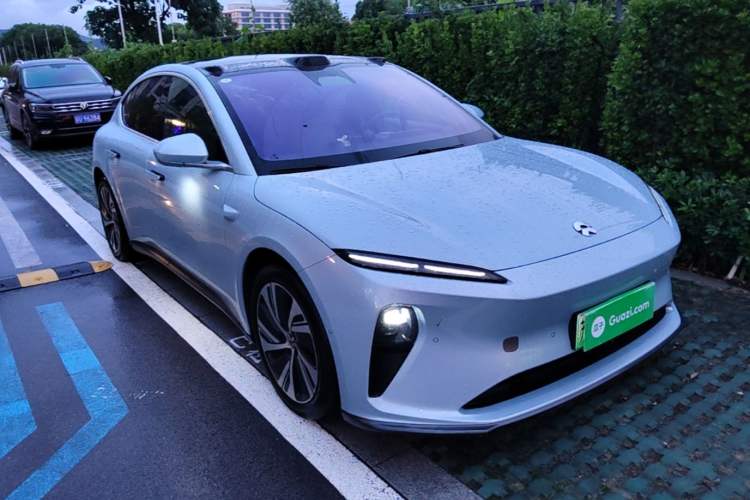 Used Nio ET5T 2023 75 kWh Touring Front Right 45 Deg