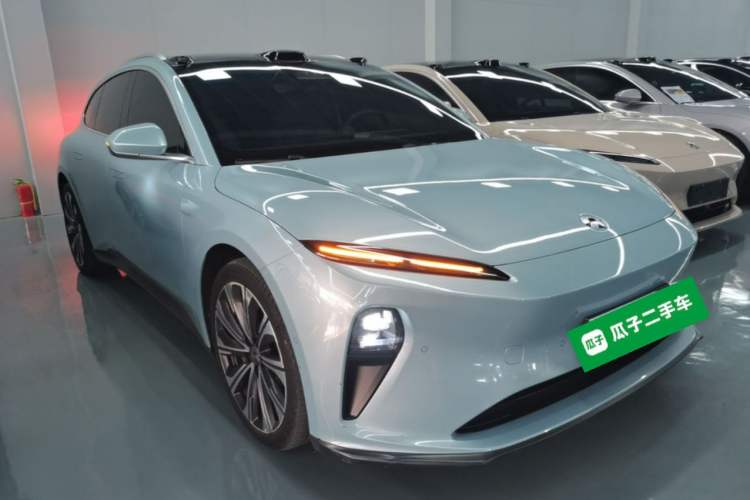 Used Nio ET5T 2023 75 kWh Touring Front Right 45 Deg