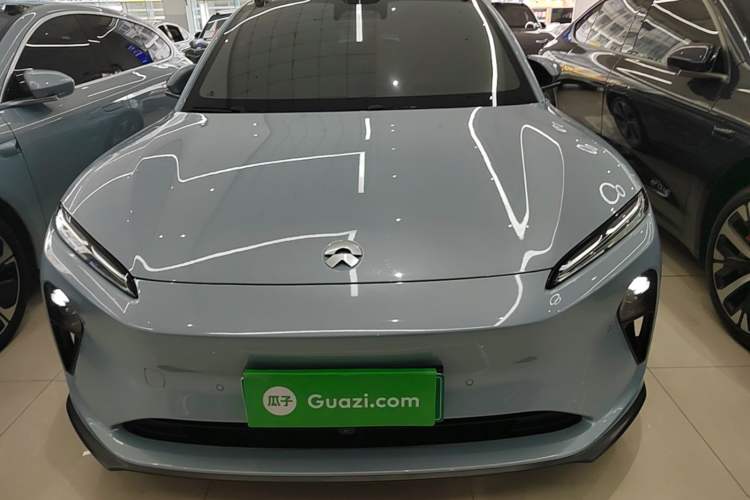 Used Nio ET5T 2023 75 kWh Touring Front