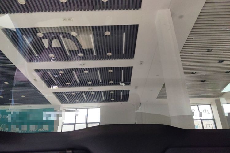 Used Nio ET5T 2023 75 kWh Touring Headliner