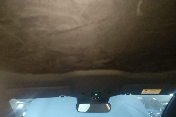 Used Nio ET5T 2023 75 kWh Touring Headliner