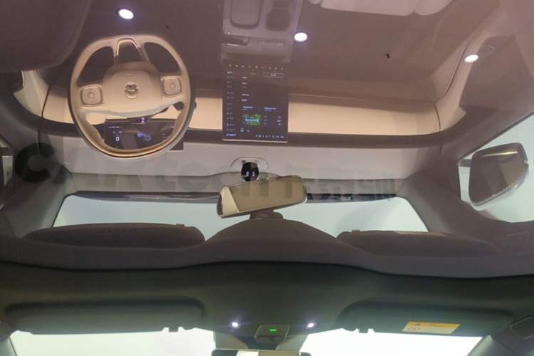 Used Nio ET5T 2023 75 kWh Touring Headliner