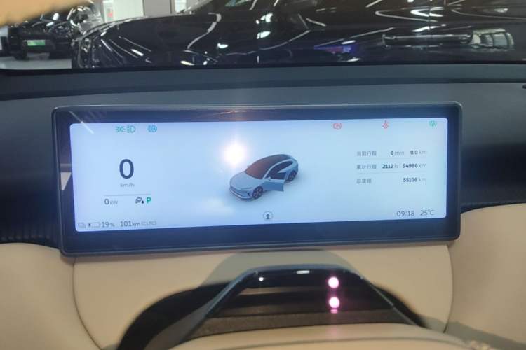 Used Nio ET5T 2023 75 kWh Touring Instrument Cluster