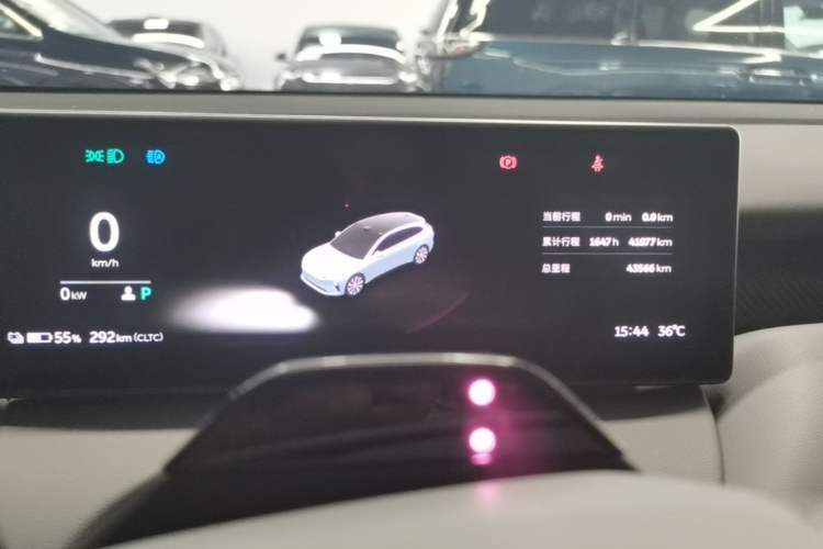 Used Nio ET5T 2023 75 kWh Touring Instrument Cluster