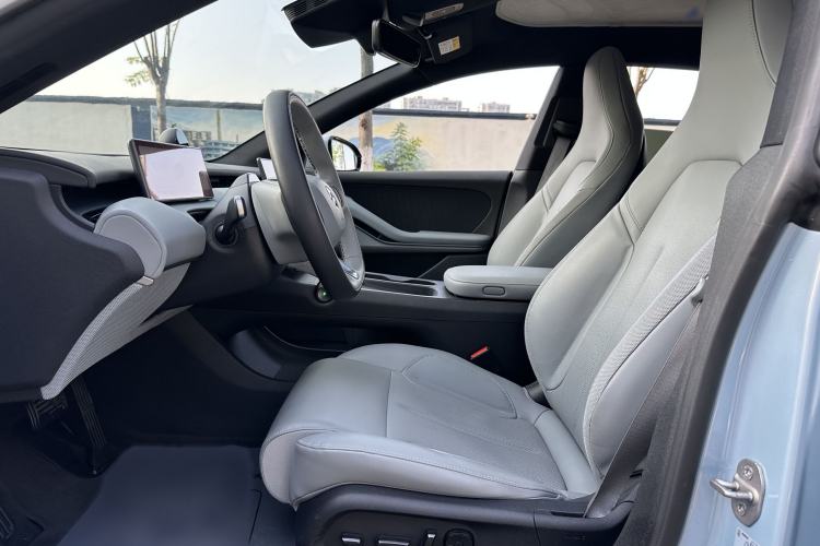 Used Nio ET5T 2023 75 kWh Touring Interior 1