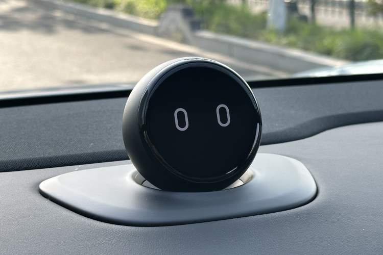 Used Nio ET5T 2023 75 kWh Touring Interior 10