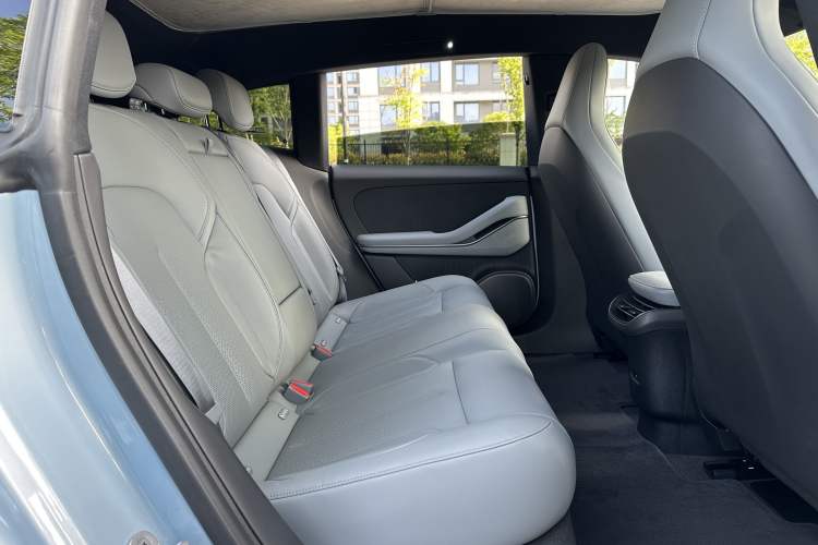 Used Nio ET5T 2023 75 kWh Touring Interior 4