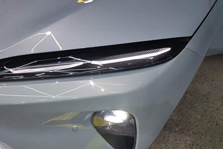 Used Nio ET5T 2023 75 kWh Touring Left Front Headlight