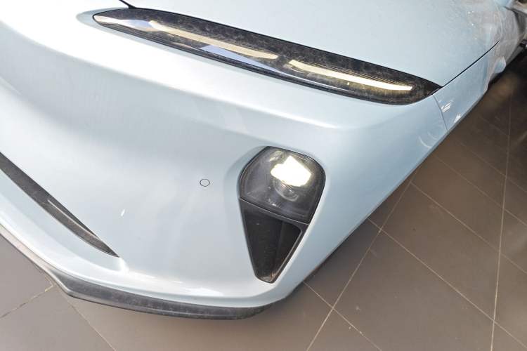 Used Nio ET5T 2023 75 kWh Touring Left Front Headlight