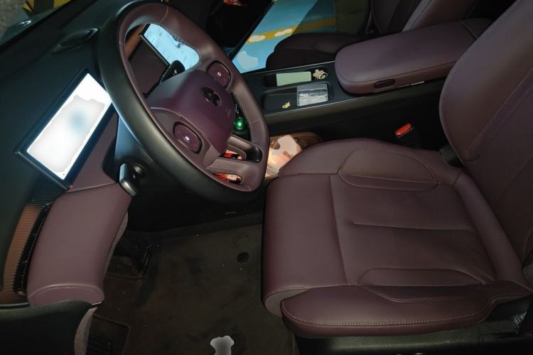 Used Nio ET5T 2023 75 kWh Touring Left Front Seat