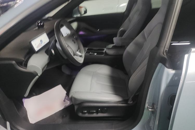 Used Nio ET5T 2023 75 kWh Touring Left Front Seat