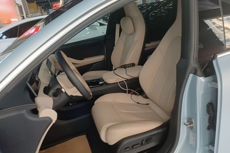 Used Nio ET5T 2023 75 kWh Touring Left Front Seat