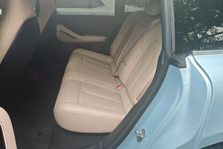 Used Nio ET5T 2023 75 kWh Touring Left Rear Seat