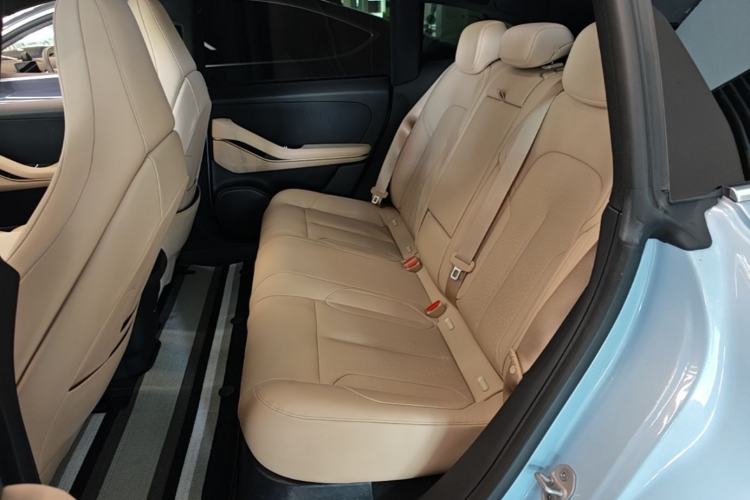 Used Nio ET5T 2023 75 kWh Touring Left Rear Seat