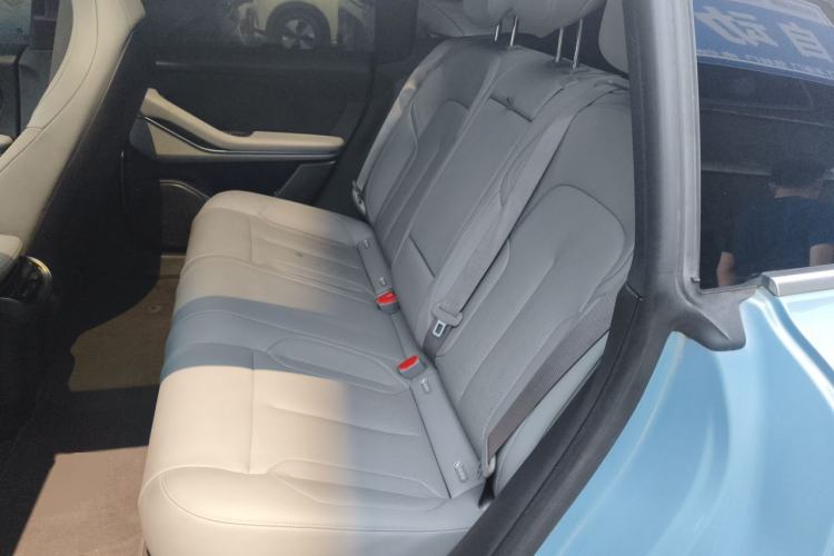 Used Nio ET5T 2023 75 kWh Touring Left Rear Seat