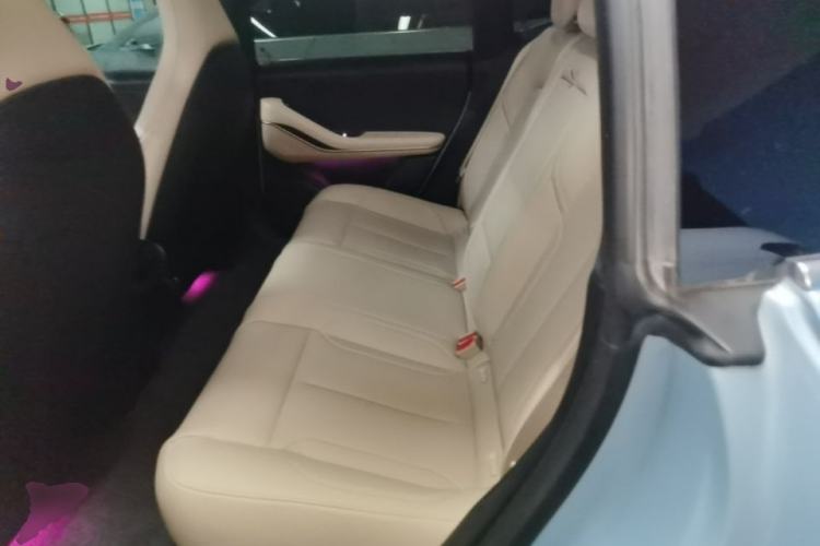 Used Nio ET5T 2023 75 kWh Touring Left Rear Seat