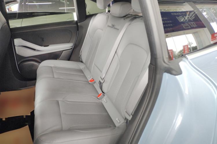 Used Nio ET5T 2023 75 kWh Touring Left Rear Seat