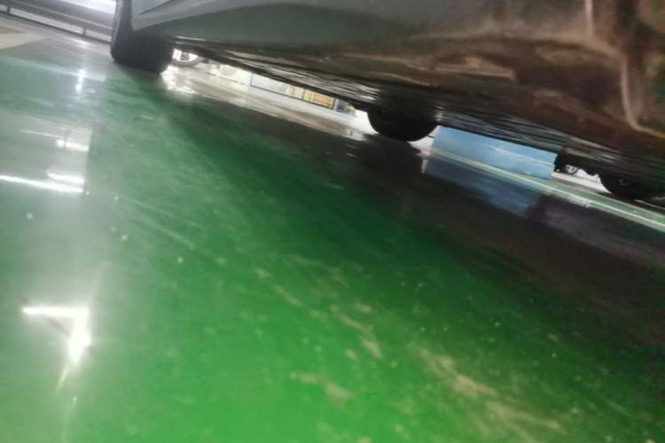Used Nio ET5T 2023 75 kWh Touring Left Side Sill