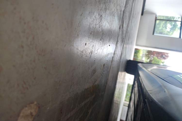 Used Nio ET5T 2023 75 kWh Touring Left Side Sill