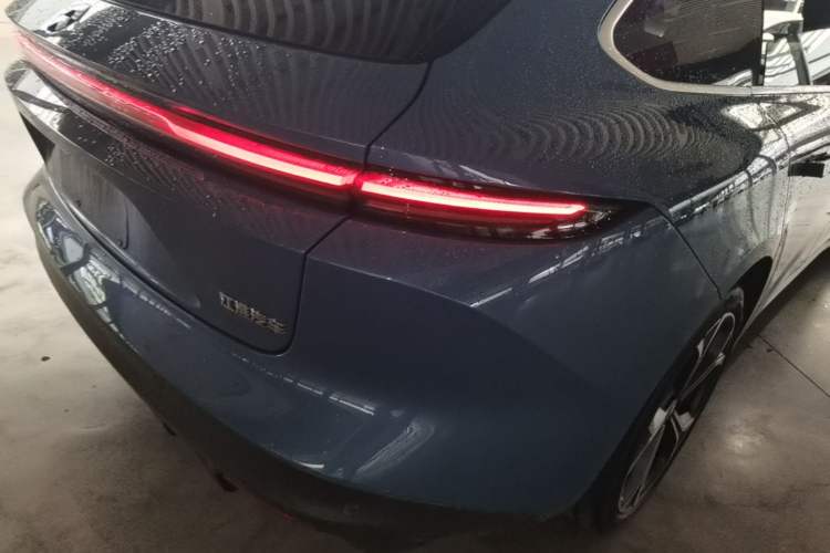 Used Nio ET5T 2023 75 kWh Touring Right Rear Taillight