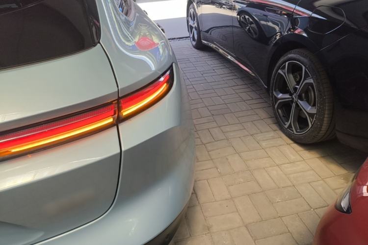 Used Nio ET5T 2023 75 kWh Touring Right Rear Taillight