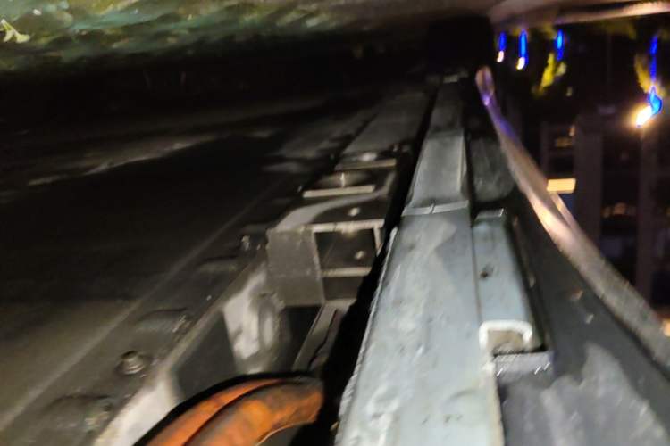 Used Nio ET5T 2023 75 kWh Touring Right Side Sill