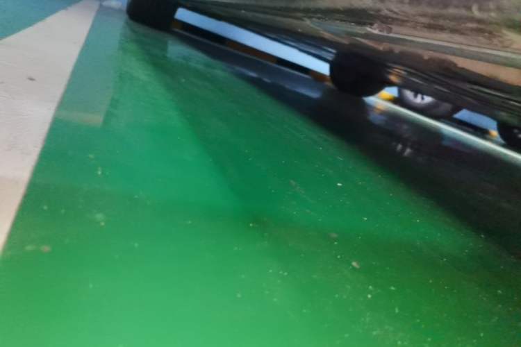 Used Nio ET5T 2023 75 kWh Touring Right Side Sill
