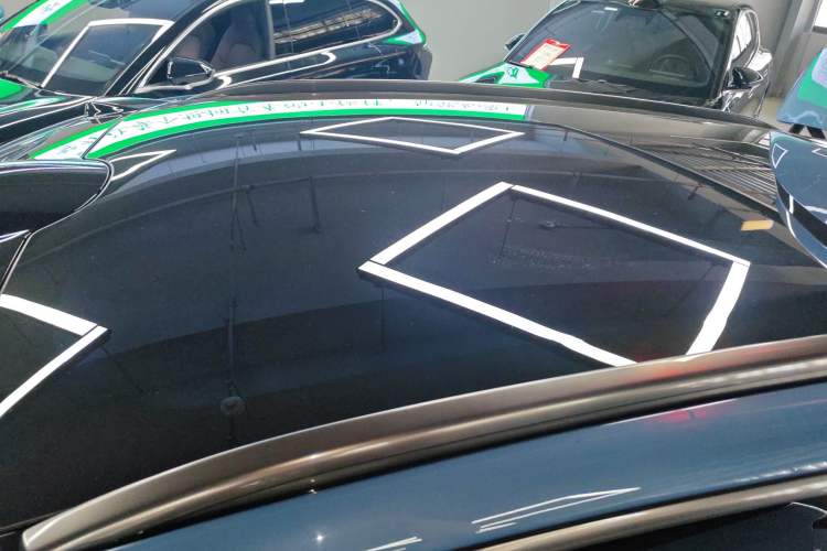 Used Nio ET5T 2023 75 kWh Touring Roof