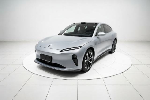 Used Nio ET5T 2023 75 kWh Touring