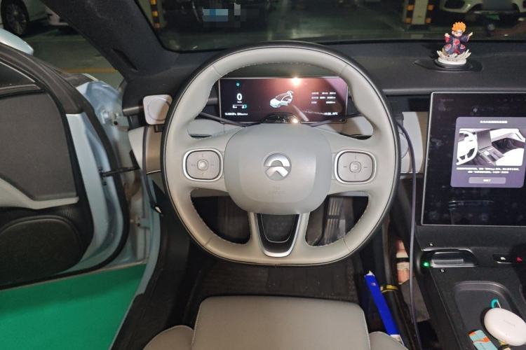 Used Nio ET5T 2023 75 kWh Touring Steering Wheel