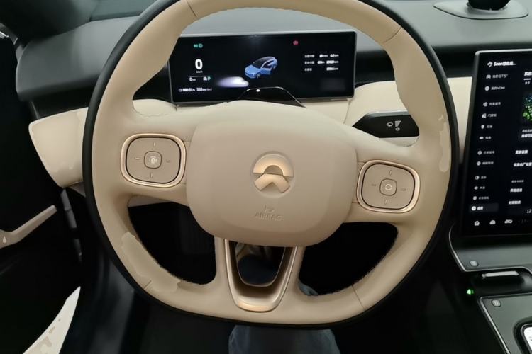 Used Nio ET5T 2023 75 kWh Touring Steering Wheel