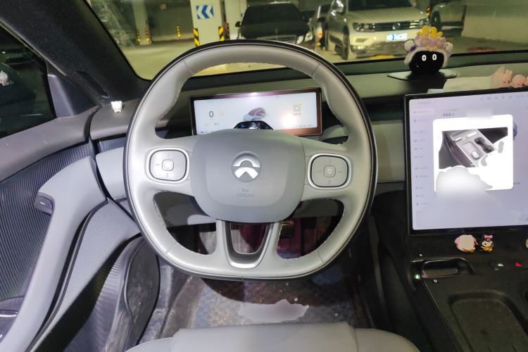 Used Nio ET5T 2023 75 kWh Touring Steering Wheel