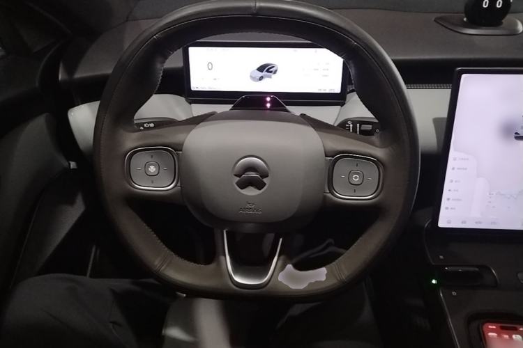 Used Nio ET5T 2023 75 kWh Touring Steering Wheel