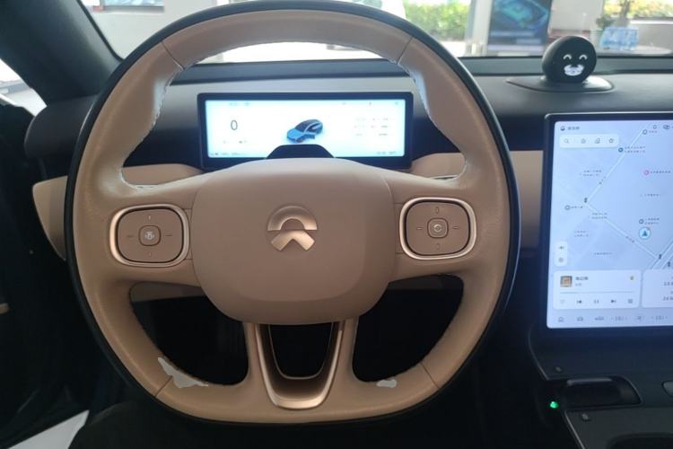 Used Nio ET5T 2023 75 kWh Touring Steering Wheel