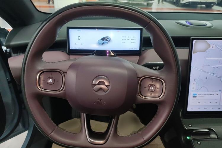 Used Nio ET5T 2023 75 kWh Touring Steering Wheel