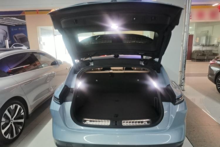 Used Nio ET5T 2023 75 kWh Touring Trunk