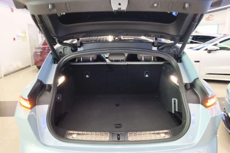 Used Nio ET5T 2023 75 kWh Touring Trunk