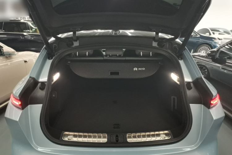 Used Nio ET5T 2023 75 kWh Touring Trunk