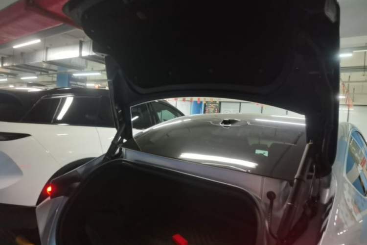 Used Nio ET5T 2023 75 kWh Touring Trunk