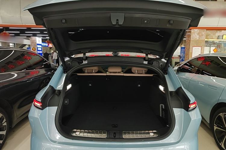 Used Nio ET5T 2023 75 kWh Touring Trunk
