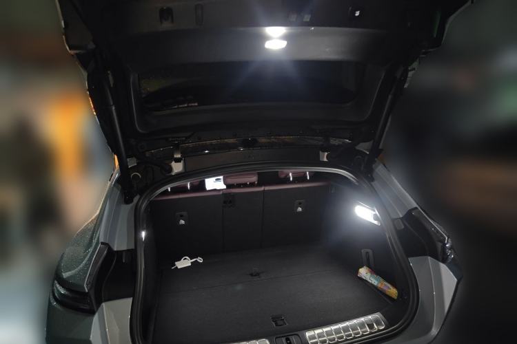 Used Nio ET5T 2023 75 kWh Touring Trunk